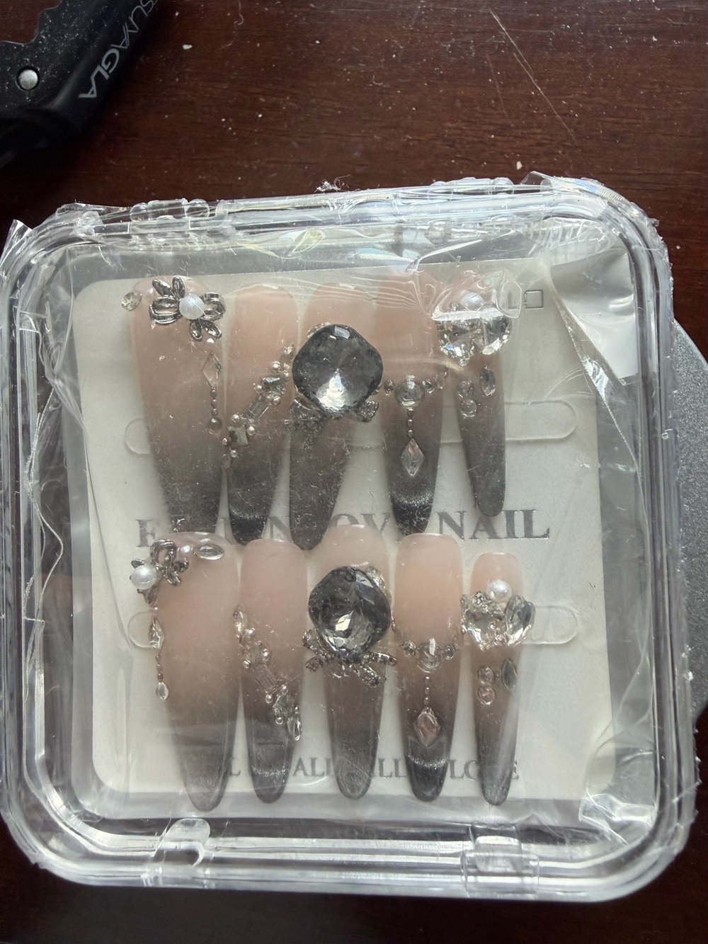 Rhinestone Ombré Press-On Nails - Nude to Gray
